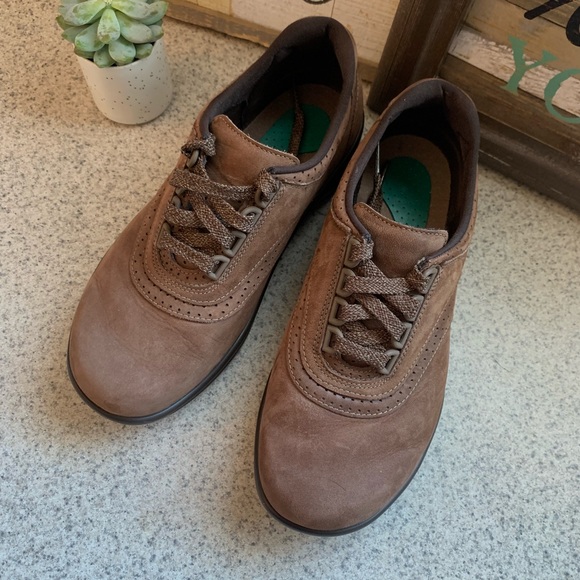 SAS Lace Up Shoes - Picture 2 of 8